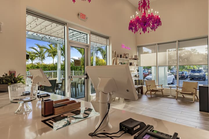 Kompose Boutique Hotel