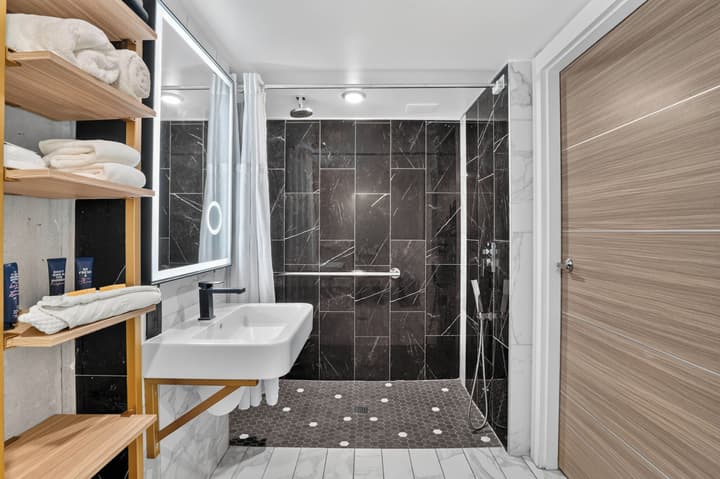 Kompose Boutique Hotel