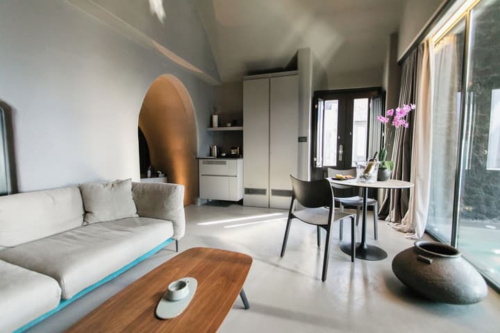 Kivotos Santorini - Preferred Hotels & Resorts