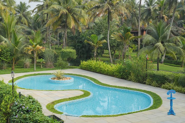Lakesong Kumarakom