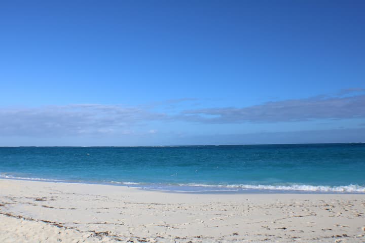 Grace Bay Suites