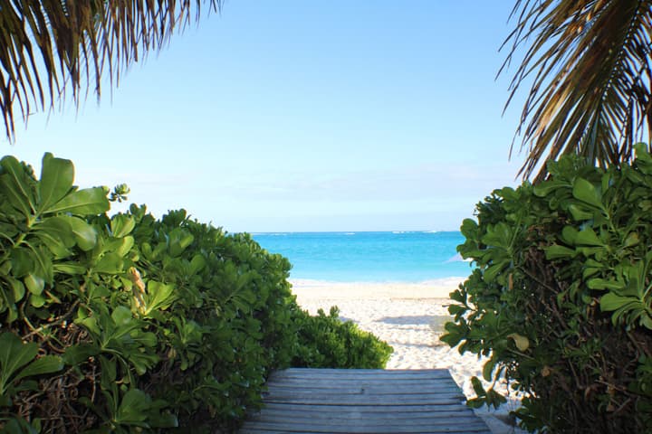 Grace Bay Suites