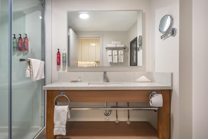 Executive Residency by Best Western Calgary City View North