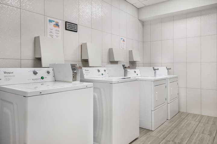 Executive Residency by Best Western Calgary City View North