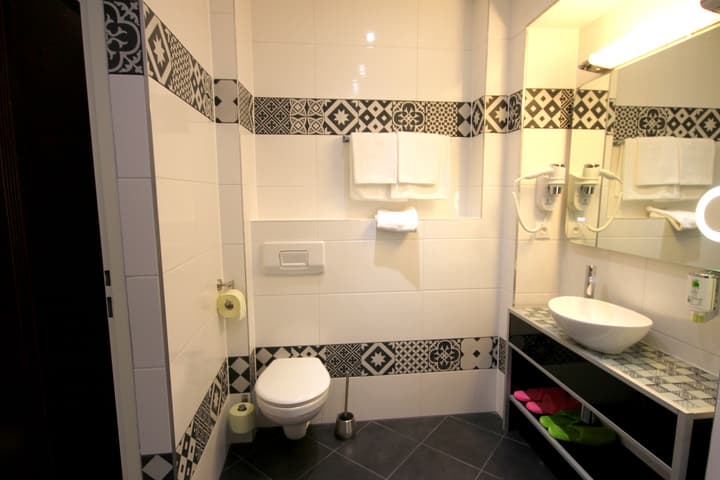 Best Western Plus Celebrity Suites