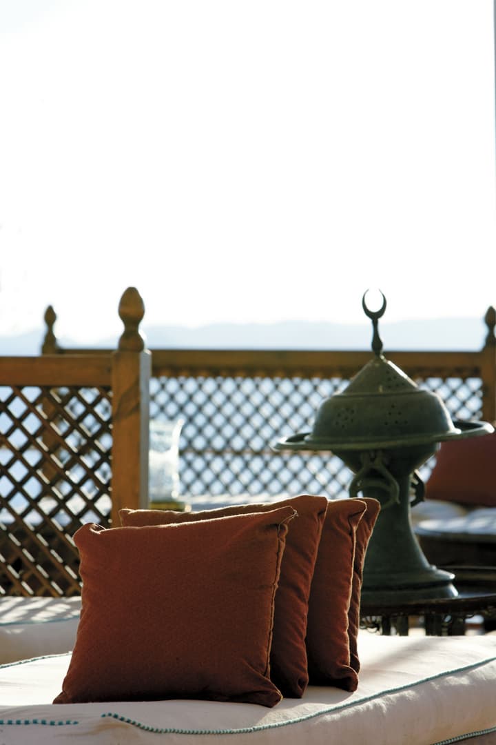 Mövenpick Prince Abbas Lake Nasser Cruise, Every Monday Four Nights From Aswan, Every Friday Three nights From Abu-Simbel - Including Excursions and Sightseeing