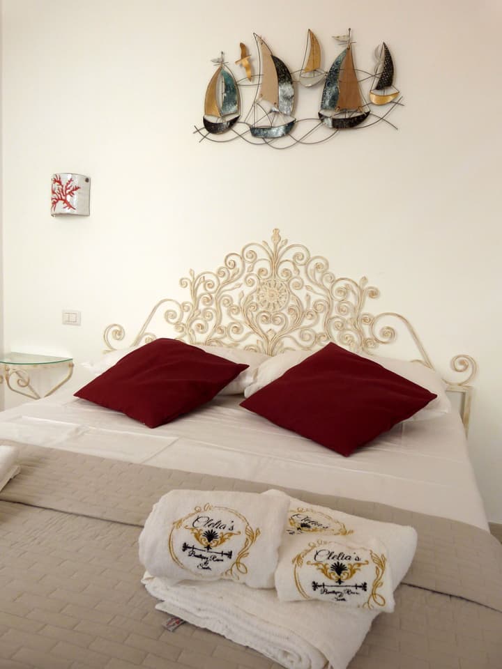 Clelia's Boutique Rooms & Suites