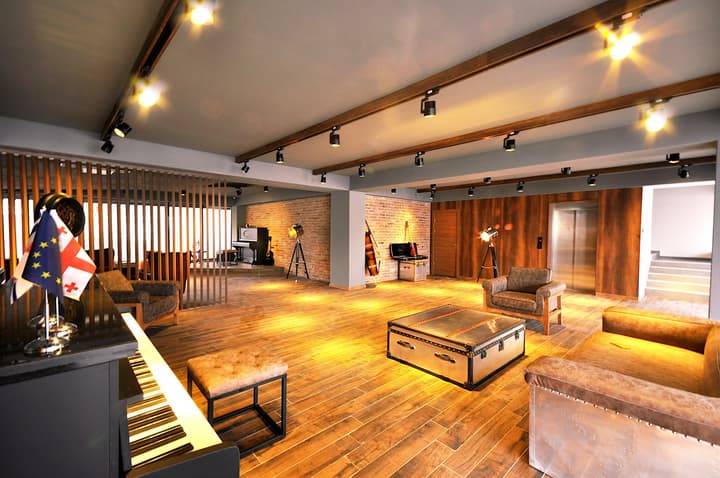 Jazz Hotel