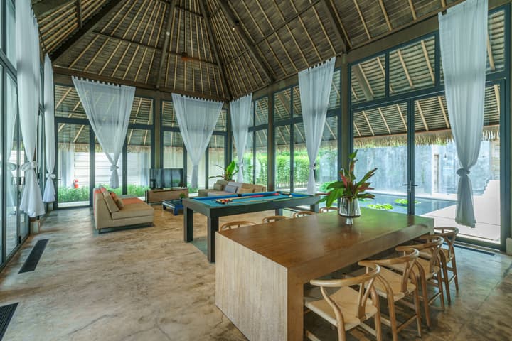 Island Escape Burasari