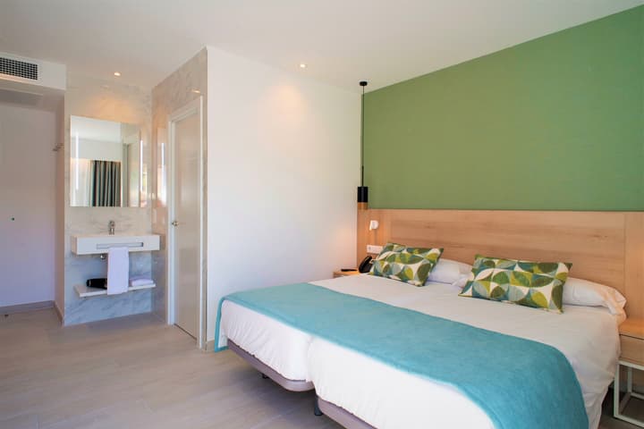 Hotel Seasun Aniram