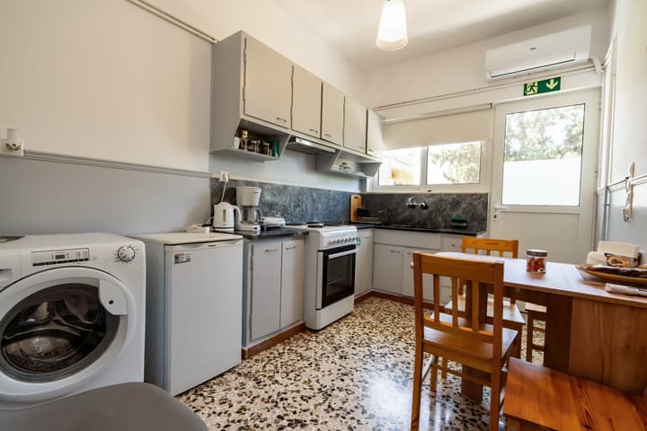 Carpe Diem Apartments By Athens Airport