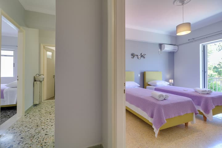 Carpe Diem Apartments By Athens Airport