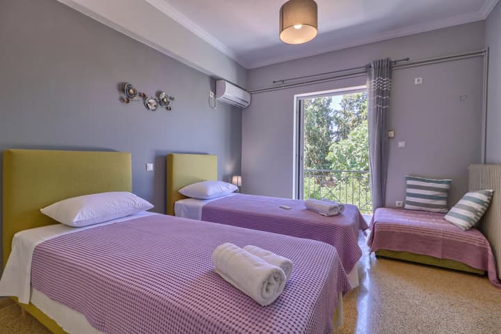 Carpe Diem Apartments By Athens Airport
