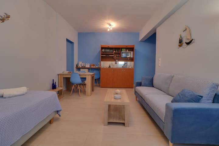 Carpe Diem Apartments By Athens Airport