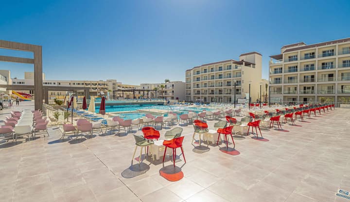 Amarina Abu Soma Resort & Aquapark