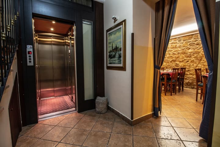 Hotel Gangi