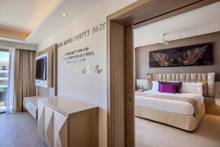 Planet Hollywood Cancun Adult Scene by Royalton, An Autograph Collection® All-Inclusive Resort - Adults Only