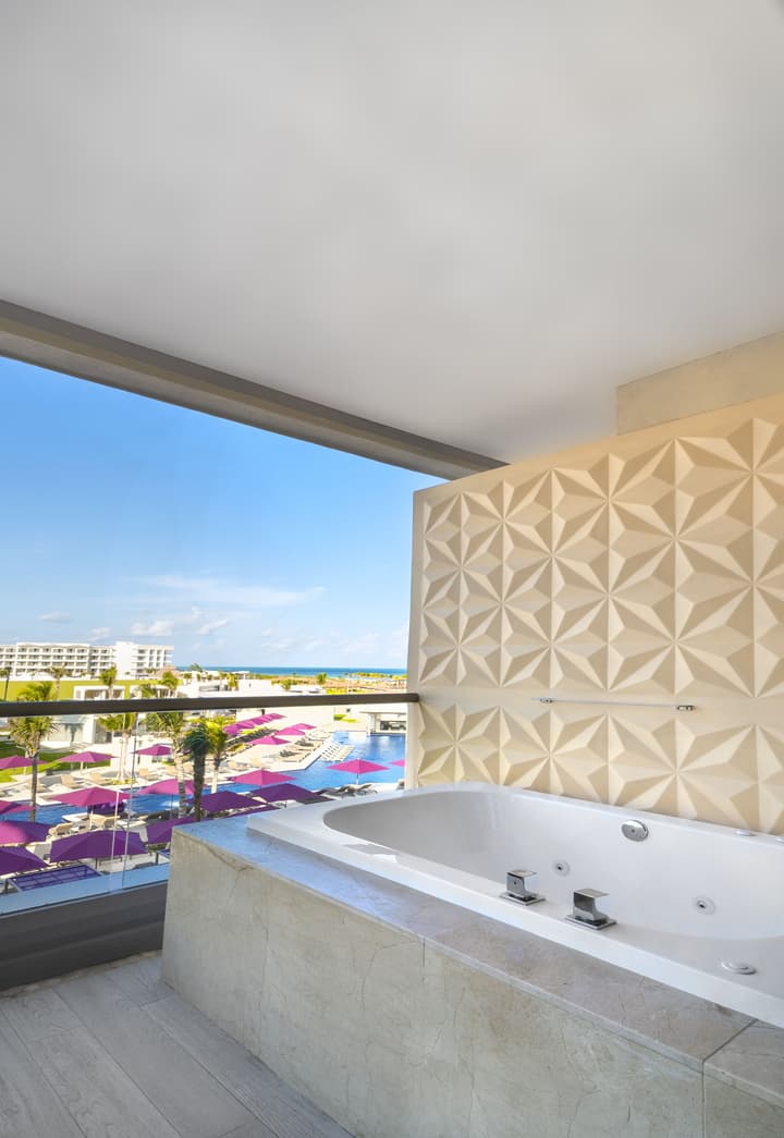 Planet Hollywood Cancun Adult Scene by Royalton, An Autograph Collection® All-Inclusive Resort - Adults Only