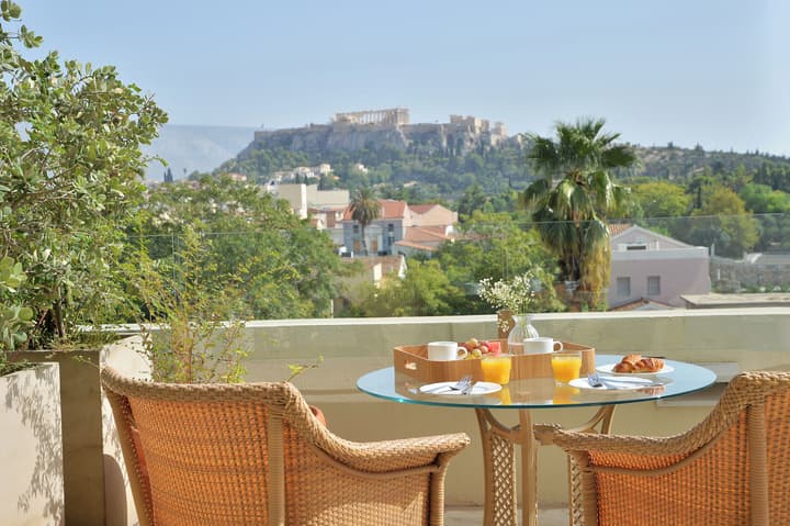 Athenaeum Eridanus Luxury Hotel