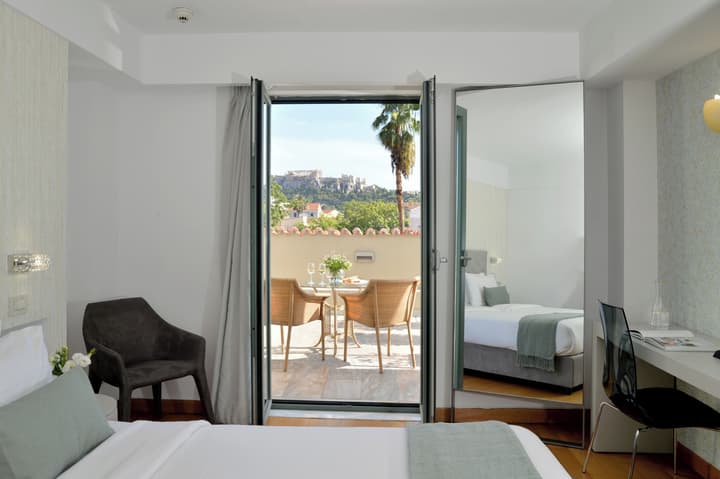 Athenaeum Eridanus Luxury Hotel
