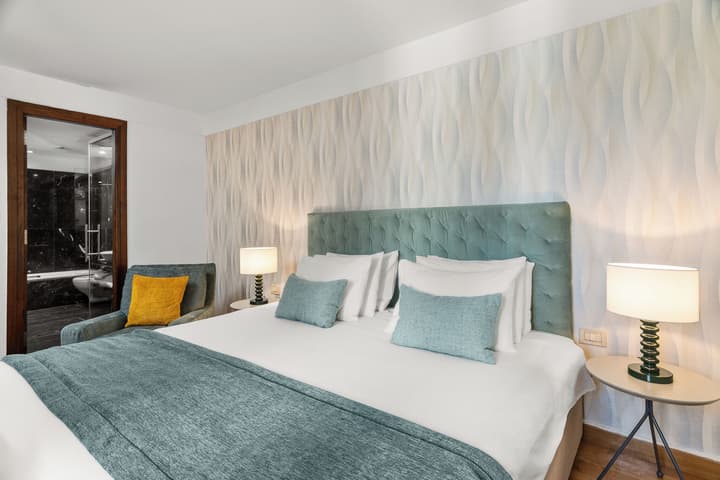 Athenaeum Eridanus Luxury Hotel