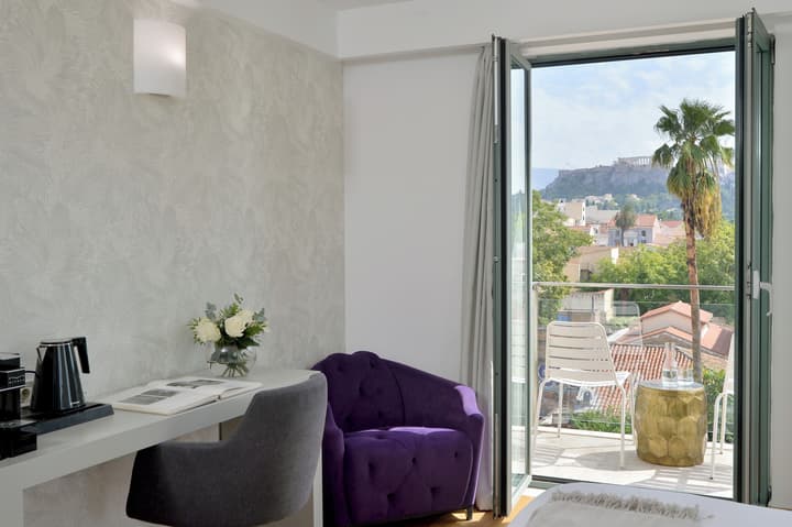 Athenaeum Eridanus Luxury Hotel
