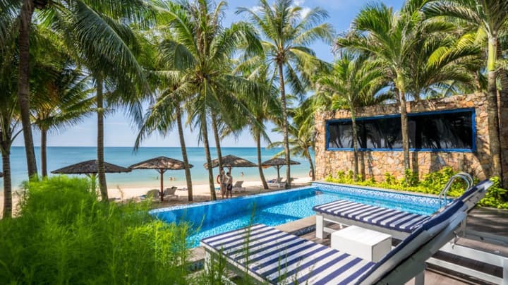 L'Azure Resort and Spa