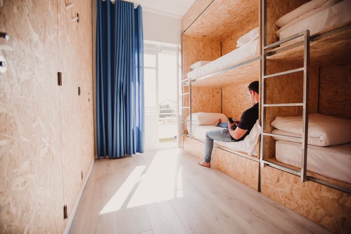 SubUp Hostel