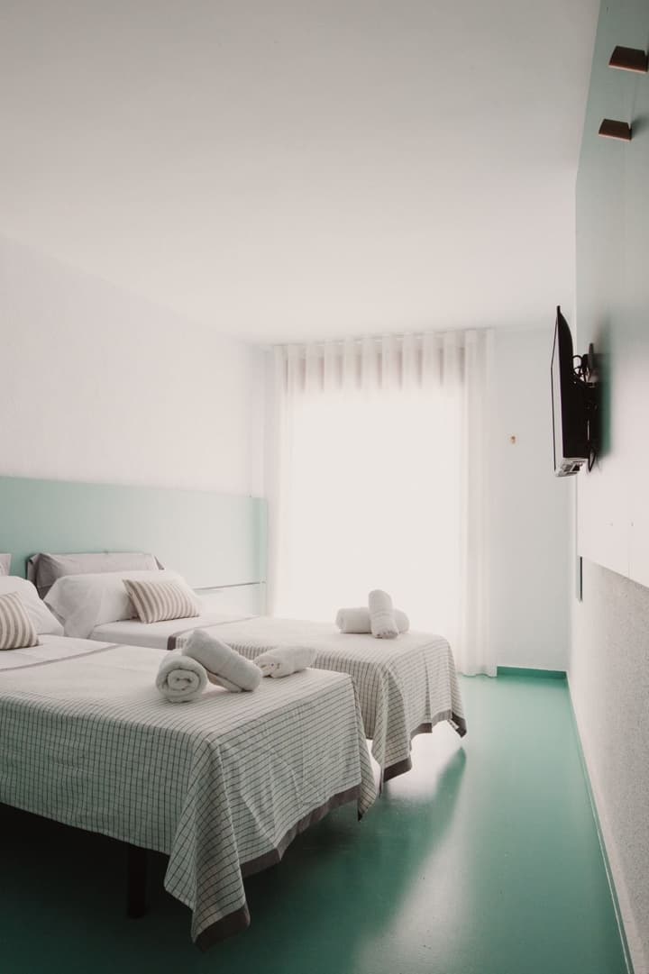 SubUp Hostel