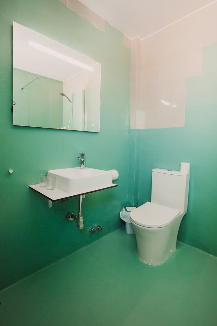 SubUp Hostel