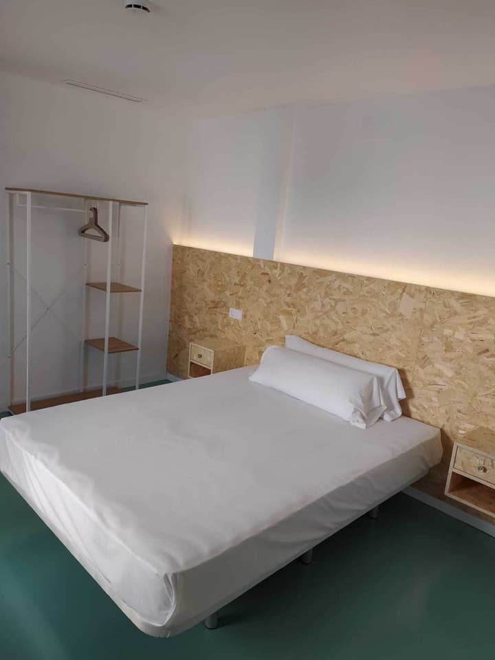 SubUp Hostel