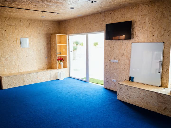 SubUp Hostel