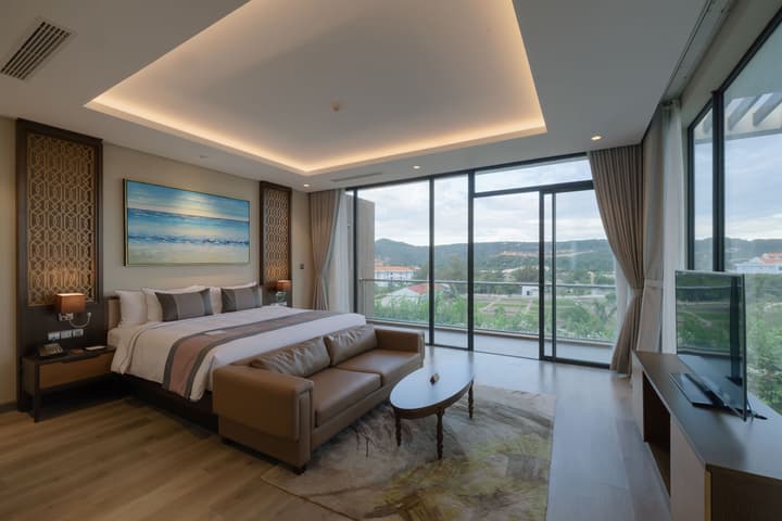 Wyndham Grand KN Paradise Cam Ranh