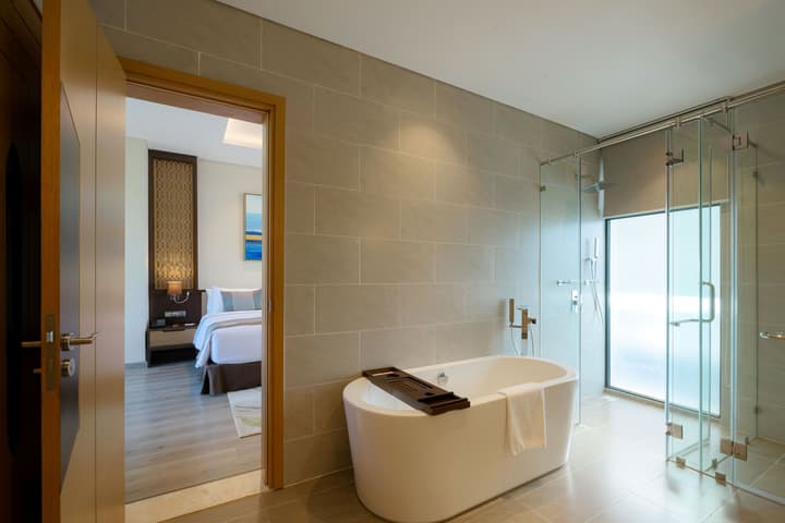 Wyndham Grand KN Paradise Cam Ranh