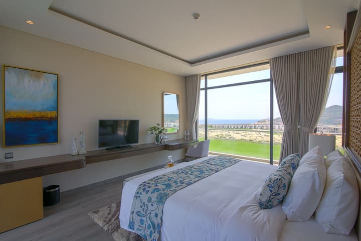 Wyndham Grand KN Paradise Cam Ranh