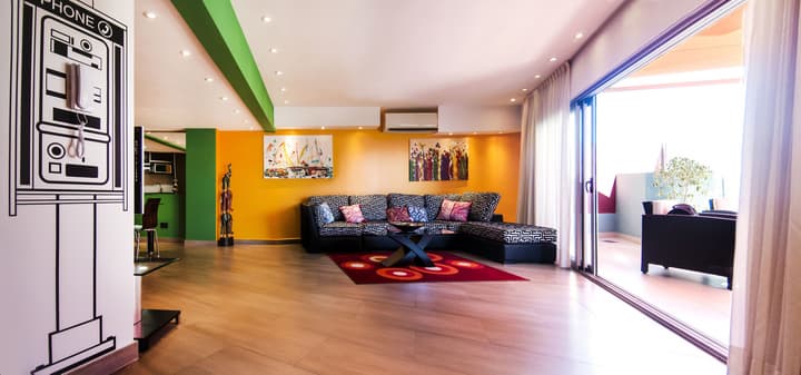 Shoshana Hotel Boutique