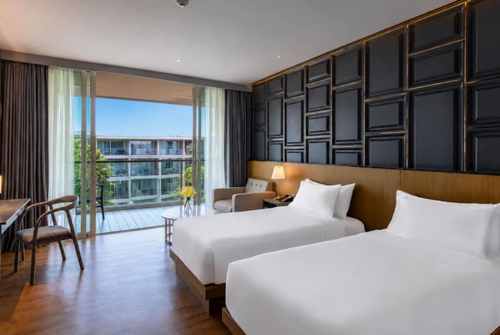 Wyndham Grand Nai Harn Beach Phuket