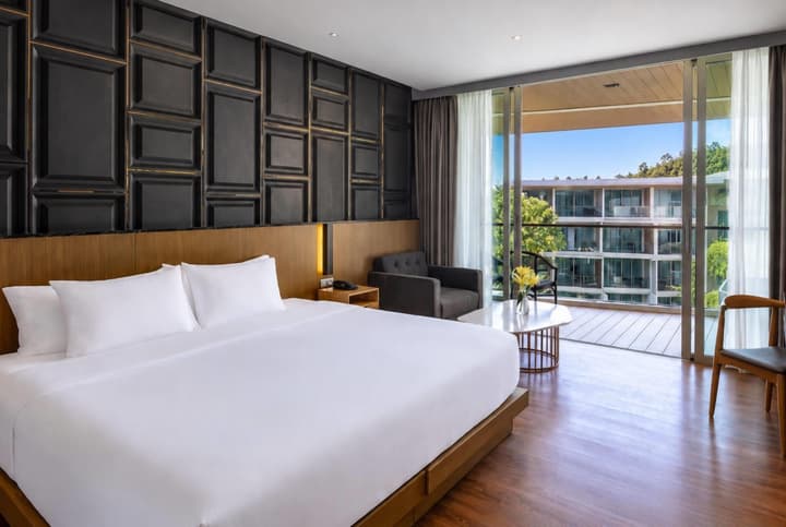 Wyndham Grand Nai Harn Beach Phuket