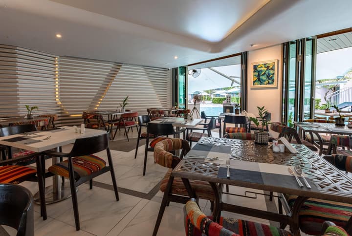 Wyndham Grand Nai Harn Beach Phuket
