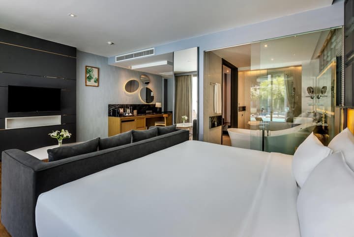 Wyndham Grand Nai Harn Beach Phuket
