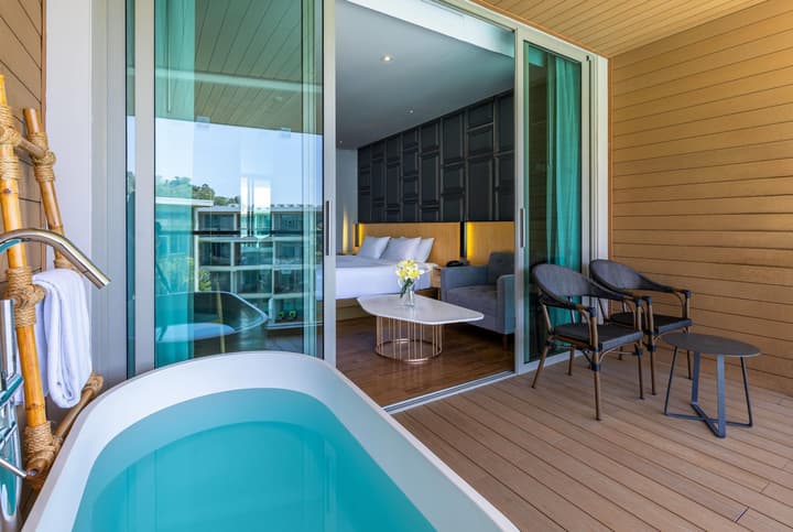 Wyndham Grand Nai Harn Beach Phuket