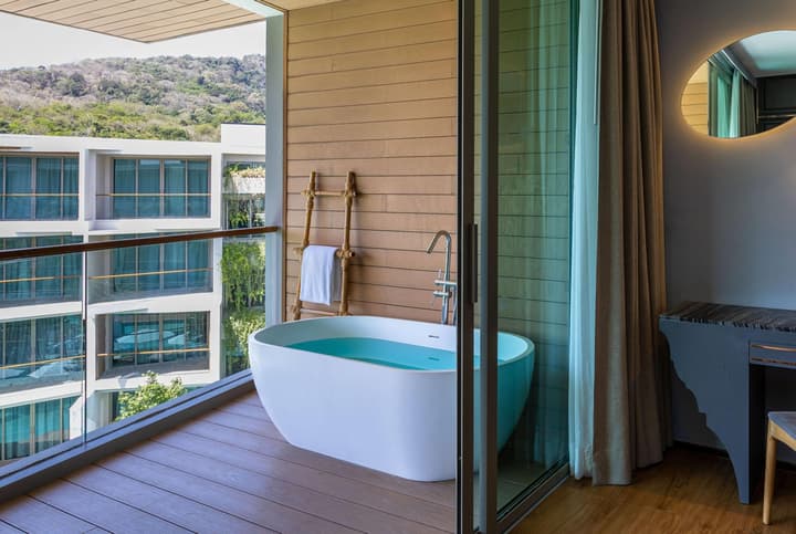 Wyndham Grand Nai Harn Beach Phuket