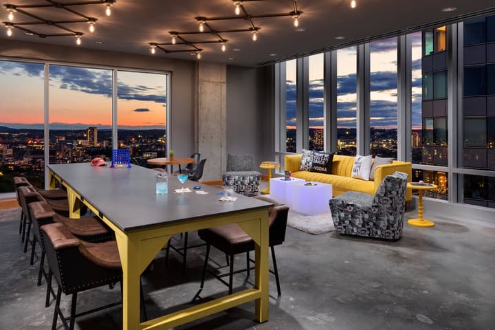 Moxy Boston Downtown