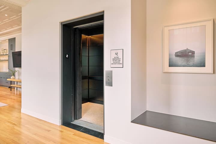 The Docent's Collection at 121 Middle Street