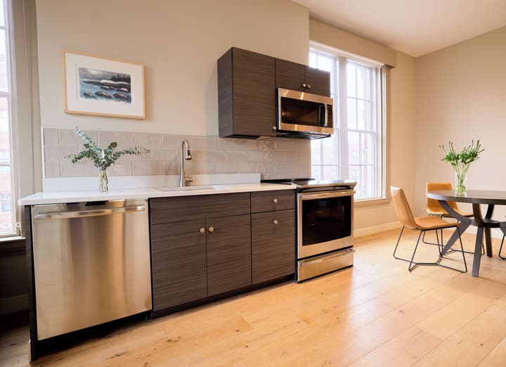 The Docent's Collection at 121 Middle Street