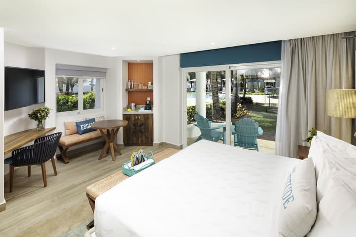 Margaritaville Island Reserve Riviera Cancún - A Karisma All-Inclusive Experience for All