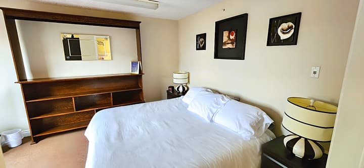 The Medicine Hat Villa