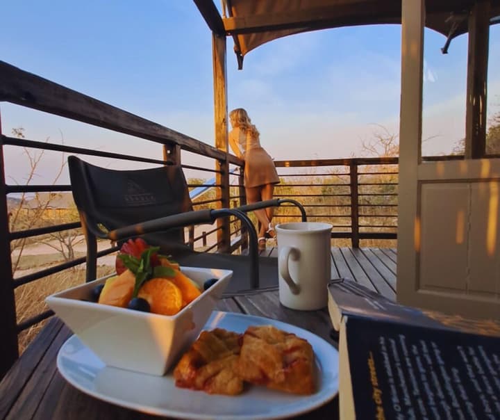 Ndhula Luxury Tented Lodge