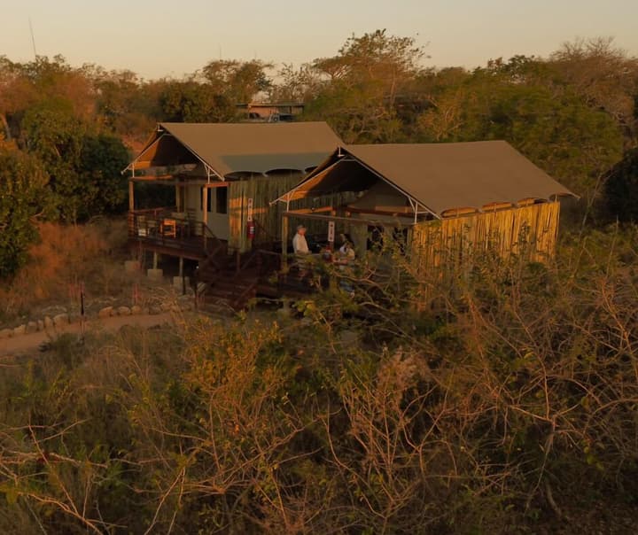 Ndhula Luxury Tented Lodge