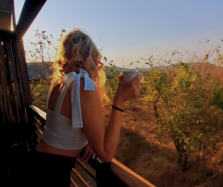 Ndhula Luxury Tented Lodge